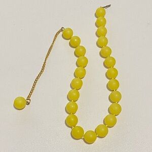 Yellow vintage Beaded Necklace
